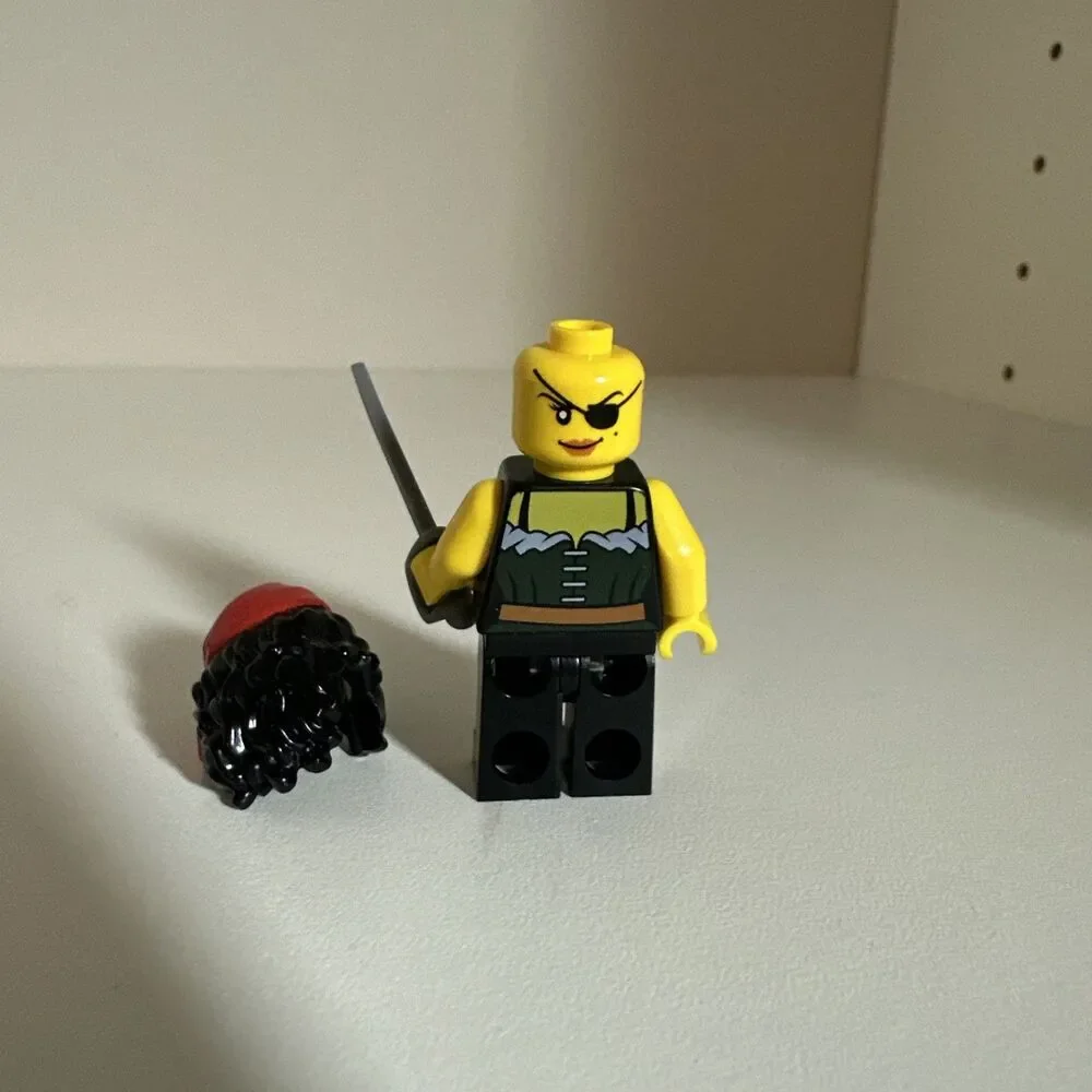Pirate Chess Queen Pirates III 40158 sword LEGO® Minifigure Figure